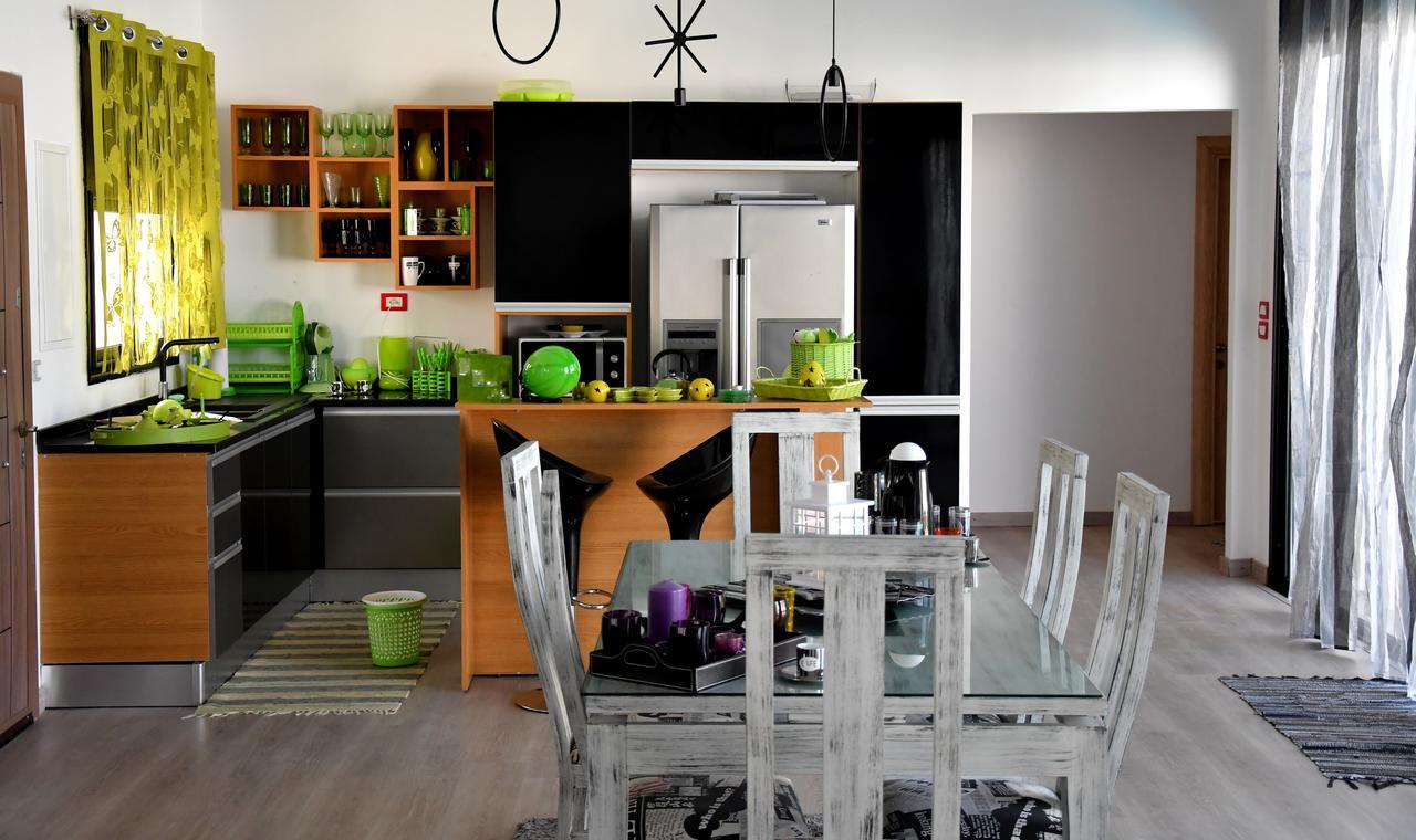 הוילה Yasmine Limo'S House מראה חיצוני תמונה