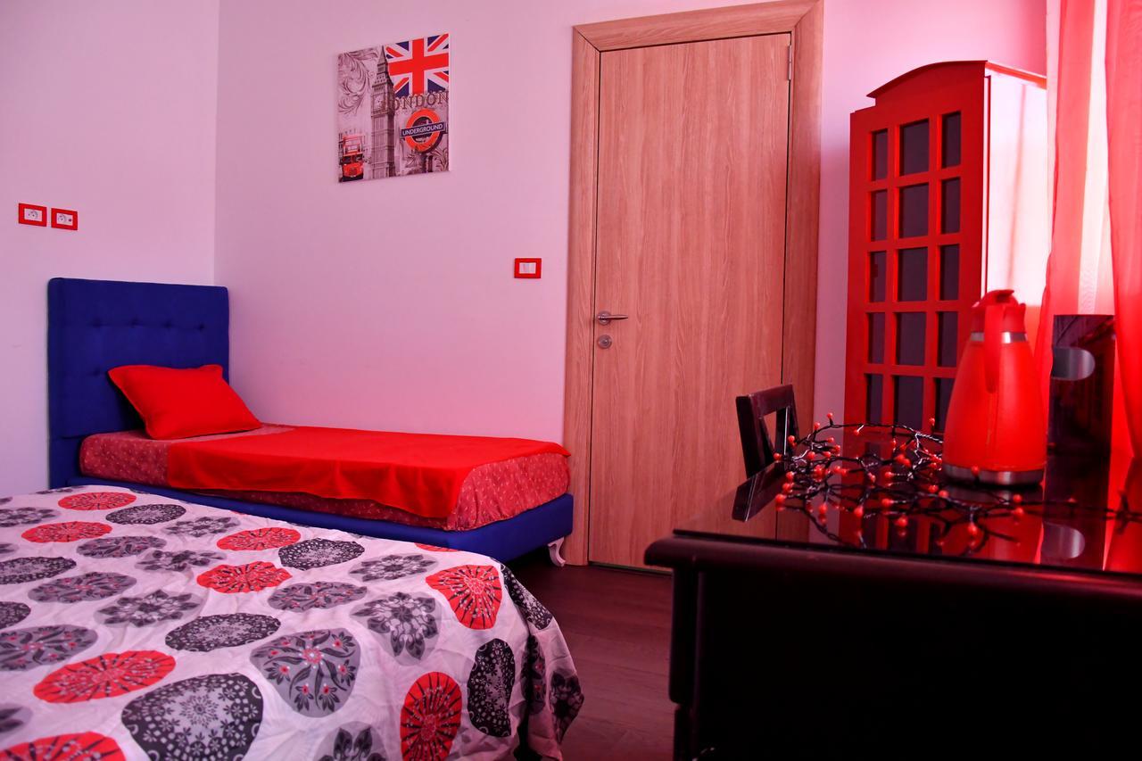 הוילה Yasmine Limo'S House מראה חיצוני תמונה